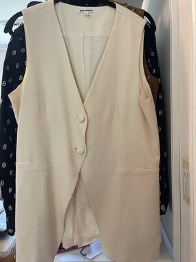 Reformation Cream Sleeveless Button Vest